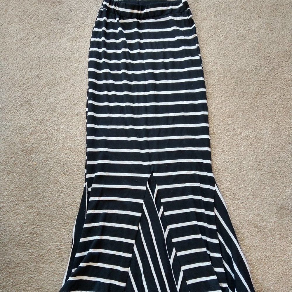 Finn and Clover maxi skirt